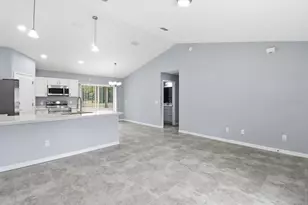 3266 SW Admiral Landing Dr, Dunnellon, FL 34431 - Photo 4