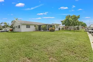 4711 Forest Glen Dr, North Fort Myers, FL 33903 - Photo 26