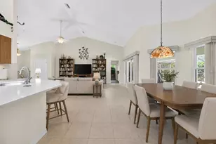 37 W Oak Branch Ct, Beverly Hills, FL 34465 - Photo 10