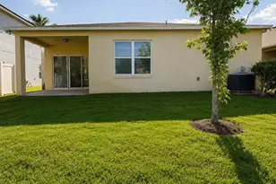 5332 NW Wisk Fern Cir, Port Saint Lucie, FL 34986 - Photo 12