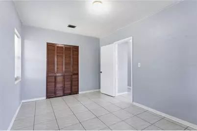 998 W 68th Street, Hialeah, FL 33014 - Photo 20