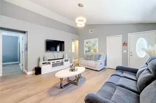 11654 Purple Lilac Cir, Orlando, FL 32837 - Photo 6
