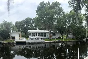 10270 W Grotto Ct, Homosassa, FL 34448 - Photo 8