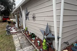 2420 SE 175th Terrace, Silver Springs, FL 34488 - Photo 4