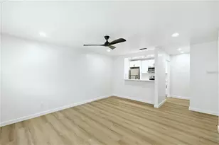 840 NE 3rd St, Ocala, FL 34470 - Photo 2