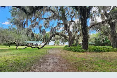 13495 SE 108th Court Road, Ocklawaha, FL 32179 - Photo 40