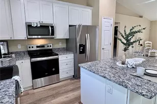 9337 SE Hwy 42, Summerfield, FL 34491 - Photo 8