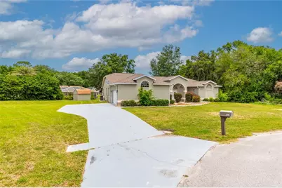 7649 SW 103rd Loop, Ocala, FL 34476 - Photo 2