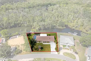 2160 N Watersedge Dr, Crystal River, FL 34429 - Photo 4