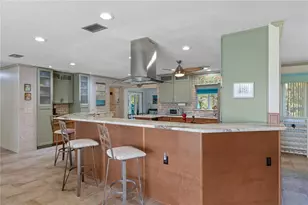 2160 N Watersedge Dr, Crystal River, FL 34429 - Photo 12