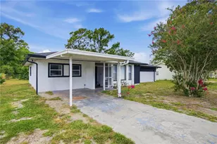 477 Spring Ln, Ocala, FL 34472 - Photo 2
