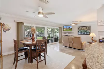 1302 SE Paradise Avenue, Crystal River, FL 34429 - Photo 12