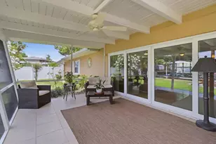 1302 SE Paradise Ave, Crystal River, FL 34429 - Photo 30