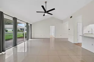 2437 SW 20th Ct, Ocala, FL 34471 - Photo 4