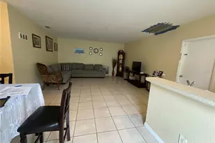 3047 27th Ct E, Palmetto, FL 34221 - Photo 10