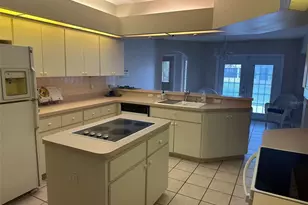 9685 Southern Belle Dr, Weeki Wachee, FL 34613 - Photo 40