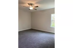 7050 Beckwith Ave, North Port, FL 34291 - Photo 6