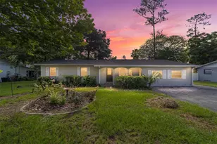 737 NE 17th Terrace, Ocala, FL 34470 - Photo 2