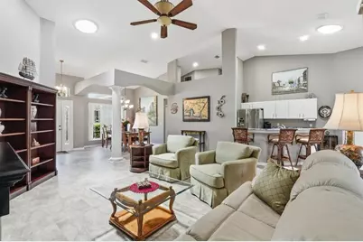 6042 Landings Boulevard, Lady Lake, FL 32159 - Photo 2