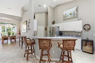 6042 Landings Blvd, Lady Lake, FL 32159 - Photo 6