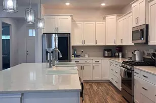 9222 SW 104th Terrace, Ocala, FL 34481 - Photo 4