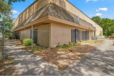 1031 NE 16th Street, Ocala, FL 34470 - Photo 4