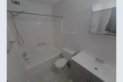 81 SE 16th Avenue #D-103, Gainesville, FL 32601 - Photo 6