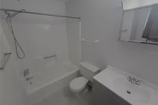 81 SE 16th Ave, Gainesville, FL 32601 - Photo 6