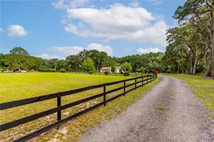 2735 NE 127th Pl, Anthony, FL 32617 - Photo 46