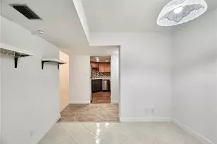 7400 Sun Island Dr S, South Pasadena, FL 33707 - Photo 44