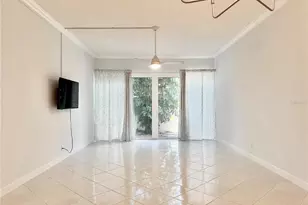 7400 Sun Island Dr S, South Pasadena, FL 33707 - Photo 20
