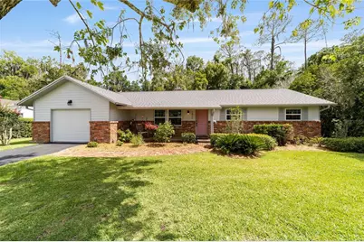 1830 NE 5th Place, Ocala, FL 34470 - Photo 1