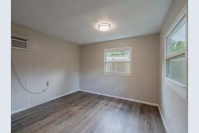 18811 NE 248 Terrace, Fort Mc Coy, FL 32134 - Photo 14