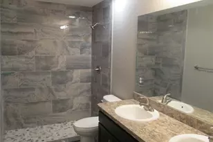 5762 NW 5th St, Ocala, FL 34482 - Photo 6