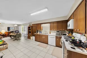 2137 SE 11th St, Ocala, FL 34471 - Photo 28