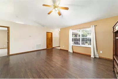 11570 SE 84th Avenue, Belleview, FL 34420 - Photo 12