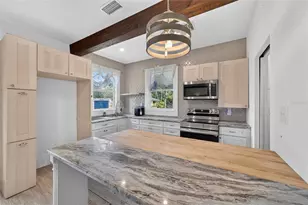 1121 SE 29th St, Ocala, FL 34471 - Photo 2