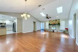 8831 E Sandpiper Dr, Inverness, FL 34450 - Photo 6