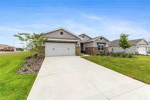 10119 SW 106th Cir, Ocala, FL 34481 - Photo 2
