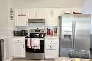 9427 SE 174th Place Rd, Summerfield, FL 34491 - Photo 10