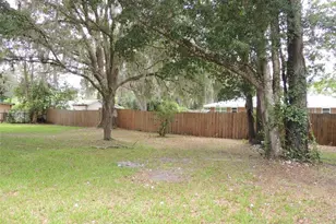 330 SE 6th St, Williston, FL 32696 - Photo 4