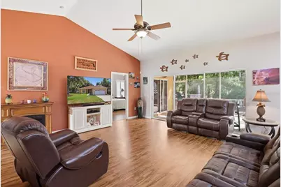 9745 SW 196th Circle, Dunnellon, FL 34432 - Photo 4