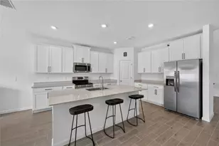 8846 SW 69th Ter, Ocala, FL 34476 - Photo 2