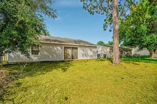21 Spring Loop Cir, Ocala, FL 34472 - Photo 20