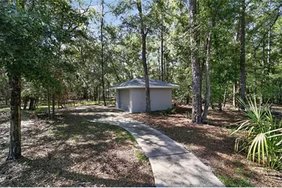 7705 SW 186 Avenue, Dunnellon, FL 34432 - Photo 8