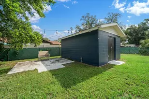 4525 NE 9th St, Ocala, FL 34470 - Photo 4
