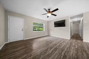 4525 NE 9th St, Ocala, FL 34470 - Photo 8