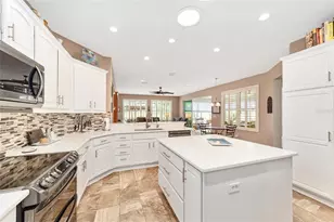 12859 SE 91st Terrace Rd, Summerfield, FL 34491 - Photo 18