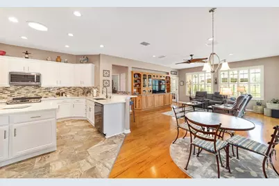 12859 SE 91st Terrace Road, Summerfield, FL 34491 - Photo 14