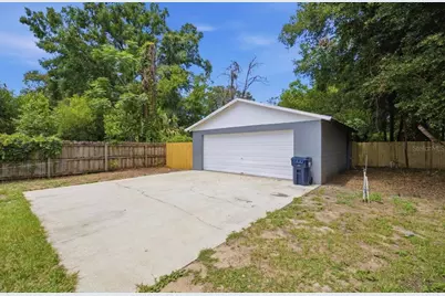 12106 SE 74th Terrace, Belleview, FL 34420 - Photo 4